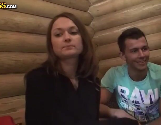 Пацаны сняли реально красивых девок и повели в сауну на собственную секс вечеринку