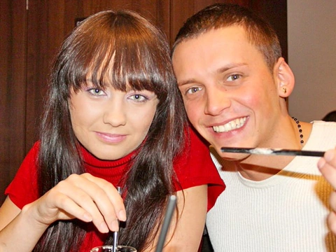 Русские снимают порно пикап с брюнеткой и то как ебут ее в туалете