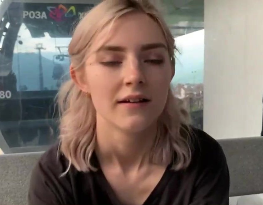 Девушка быстро отсосала член прямо на канатной дороге в Сочи - секс на отдыхе